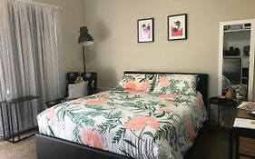 L'Ecole Private Studio-Apartment By My Lodgingfy